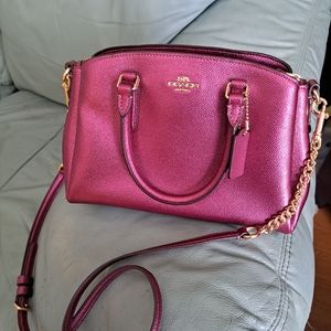 Coach metalic purple crossbody satchel mini beautiful trendy gold hardware